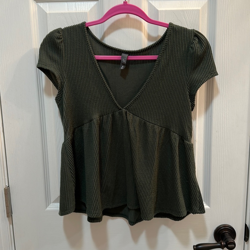 top from Francesca‘s